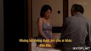 Vợ của con trai đang thù dâm thì bị bố người chồng phát hiện